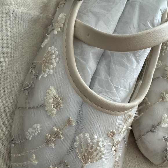 Zara kids flat shoes - Picture 3 of 4